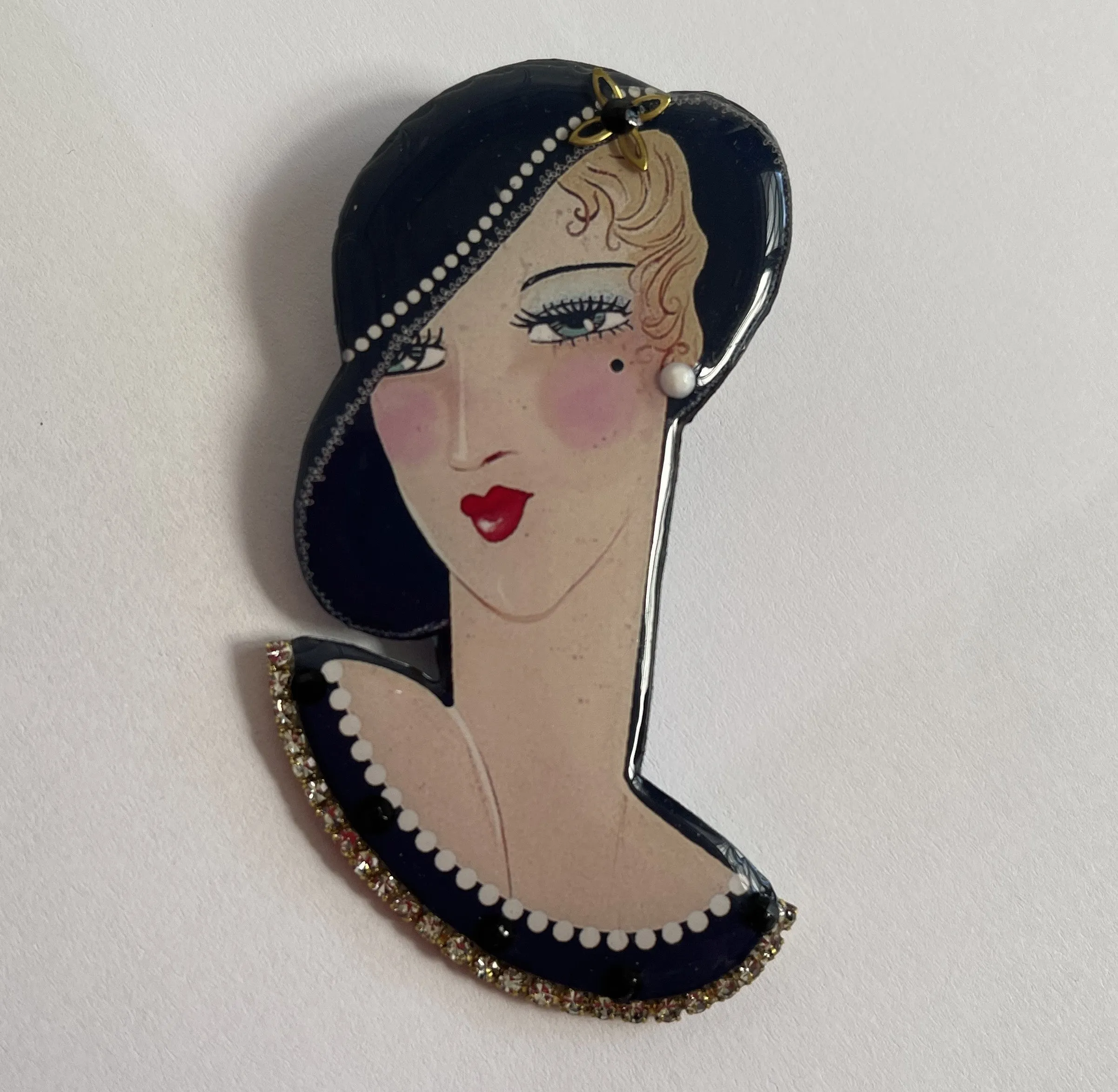 Hand Made Vintage Lady Head Broochy